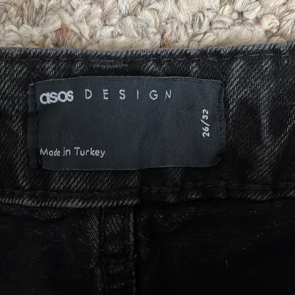 ASOS High Rise Loose Skater Jeans - Picture 9 of 13